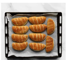Cheesy Dynamite Chicken Buns